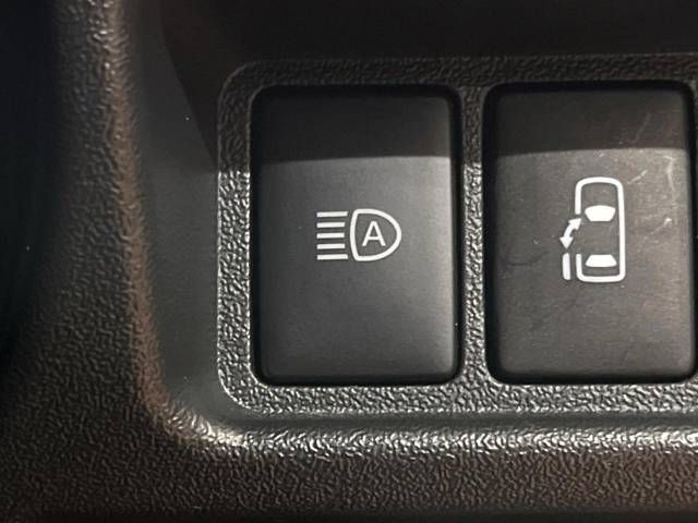 Toyota HIACE VAN 2021-09 180695-6