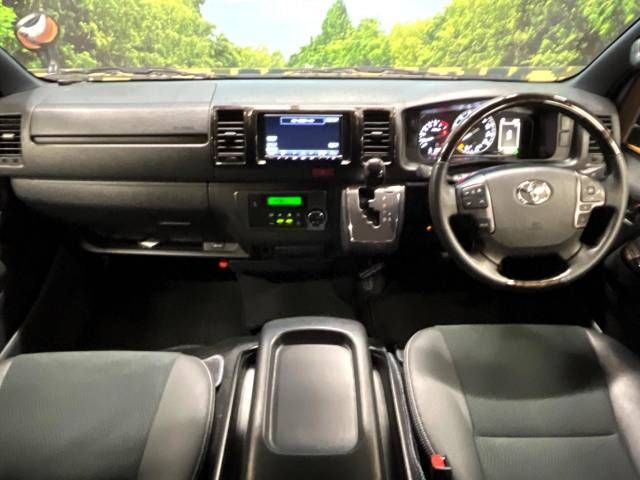 Toyota HIACE VAN 2021-09 180695-1