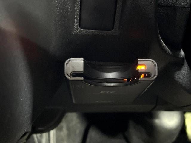 Toyota HIACE VAN 2021-09 180695-5