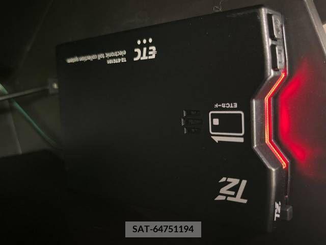 Suzuki SPACIA 2018-03 243215-7