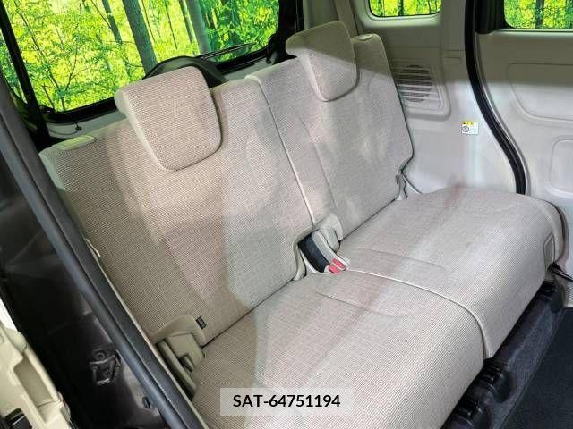 Suzuki SPACIA 2018-03 243215-9