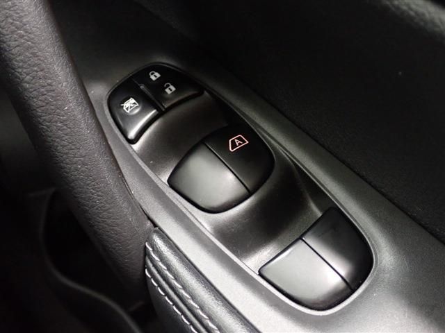 Nissan X-TRAIL 2022-03 193452-22