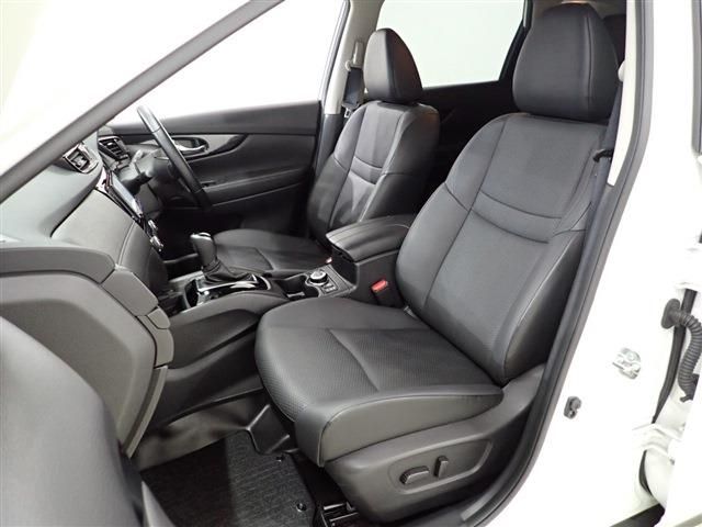Nissan X-TRAIL 2022-03 193452-28