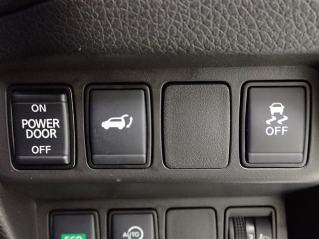Nissan X-TRAIL 2022-03 193452-17