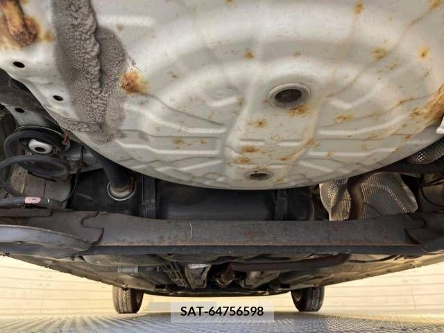 Nissan MARCH 2012-06 326819-19