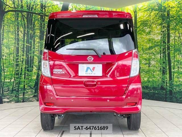 Nissan DAYZ ROOX 2019-05 334048-15