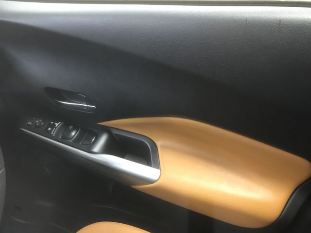 Nissan KICKS 2020-10 186633-15