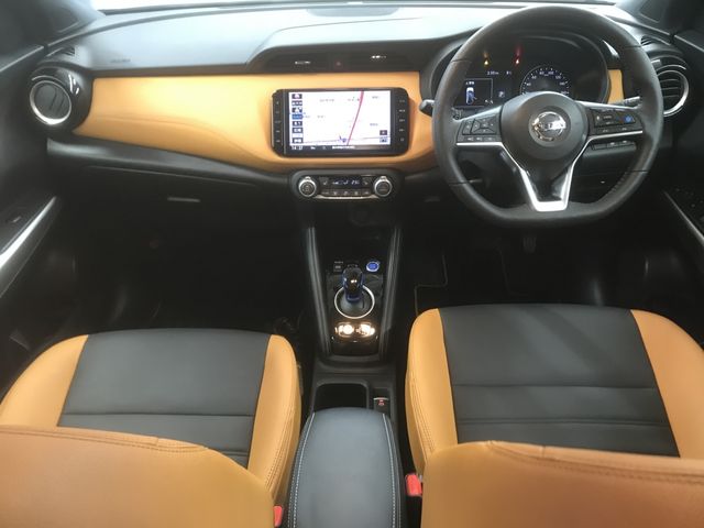 Nissan KICKS 2020-10 186633-7