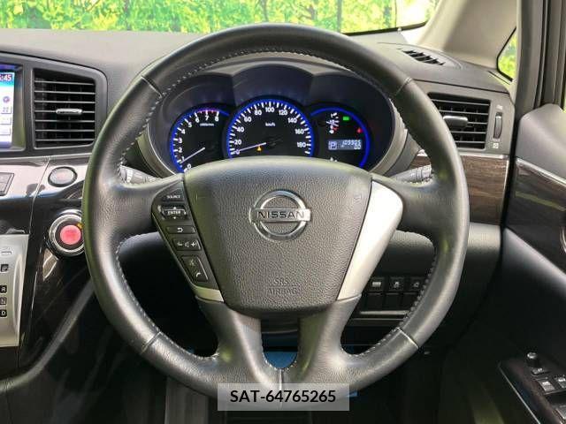 Nissan ELGRAND 2012-03 359687-12