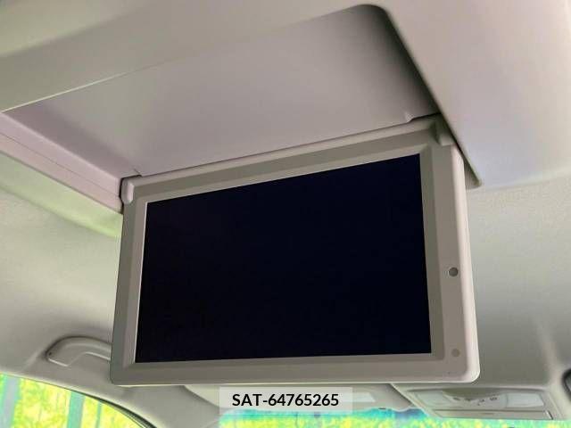 Nissan ELGRAND 2012-03 359687-2