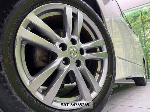 Nissan ELGRAND 2012-03 359687-14