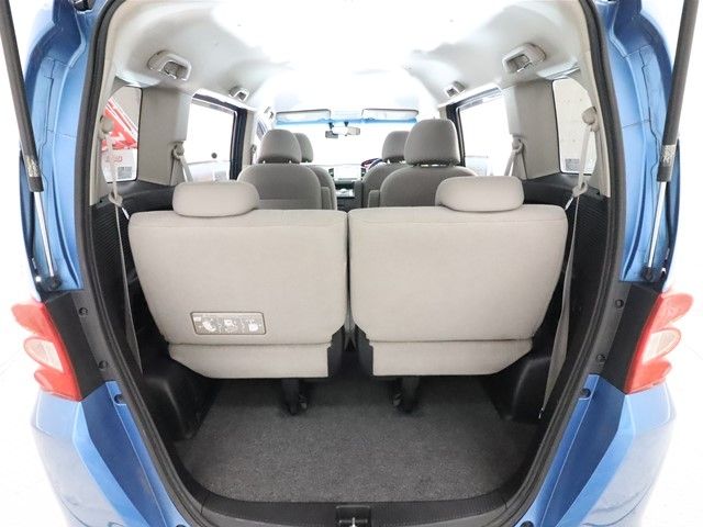 Honda FREED 2011-09 17489-8