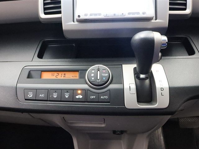 Honda FREED 2011-09 17489-15