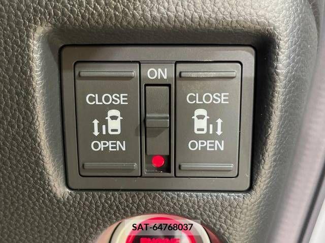 Honda N BOX CUSTOM 2021-10 279236-3