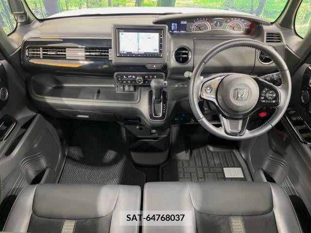 Honda N BOX CUSTOM 2021-10 279236-1