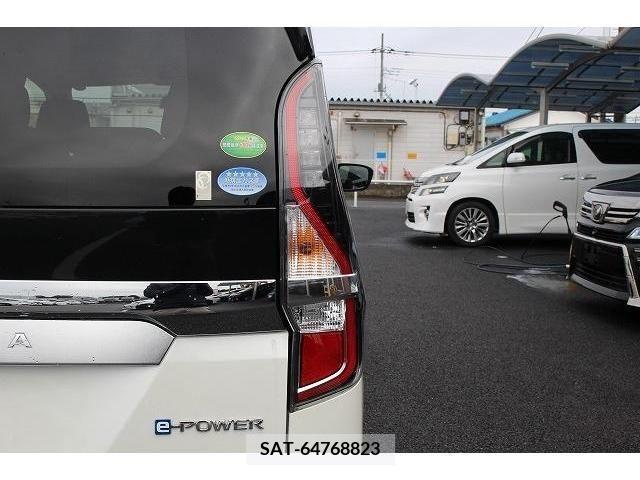 Nissan SERENA 2021-01 222899-11