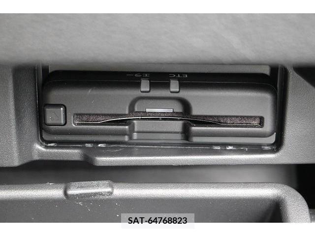 Nissan SERENA 2021-01 222899-4