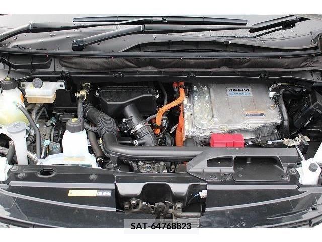 Nissan SERENA 2021-01 222899-17