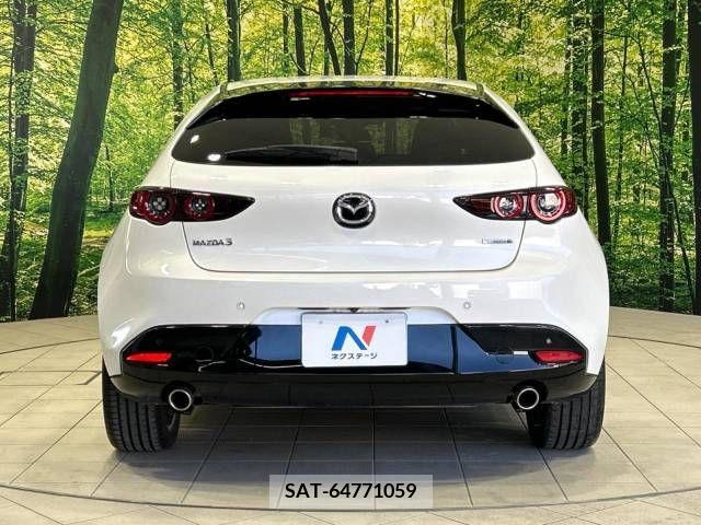 Mazda MAZDA3 2019-07 221208-14