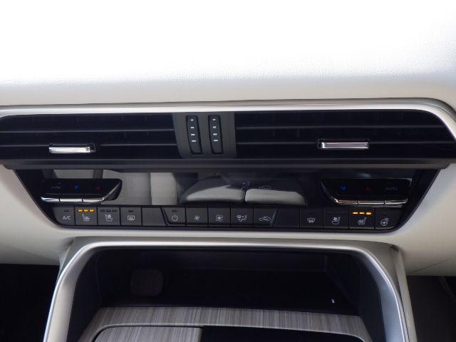 Mazda CX-60 2022-08 23004-9