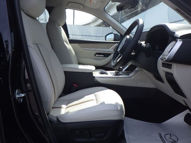 Mazda CX-60 2022-08 23004-1