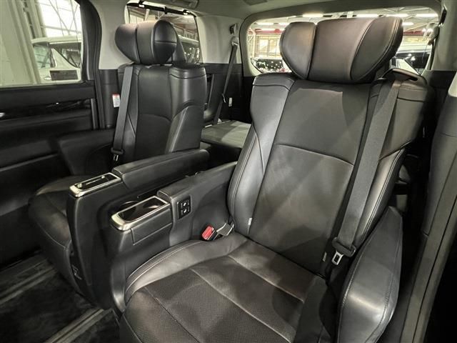 Toyota VELLFIRE 2015-12 21779-19