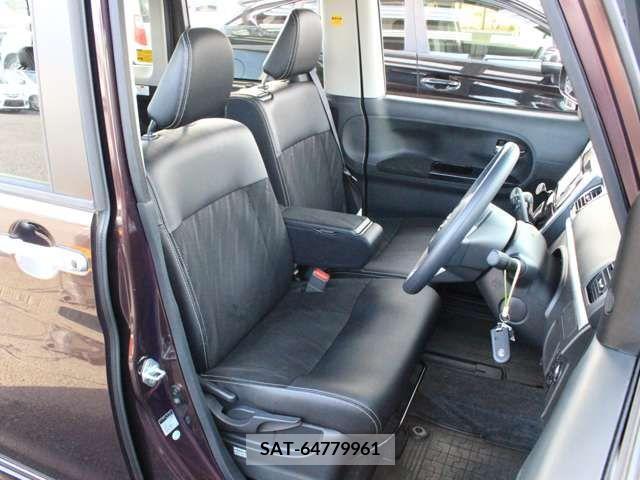 Daihatsu TANTO CUSTOM 2017-03 222121-10