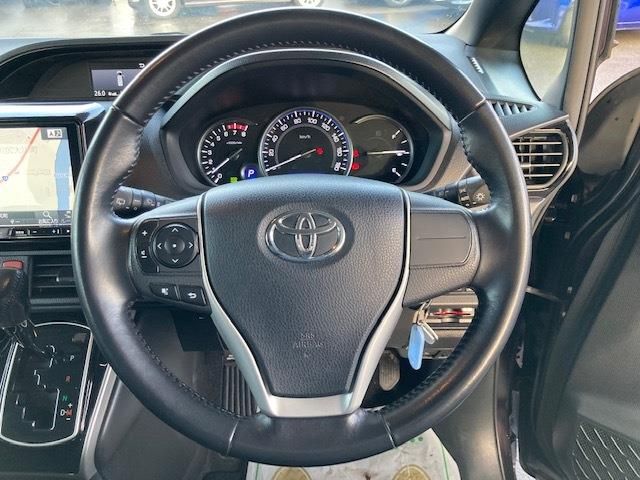 Toyota ESQUIRE 2015-05 9743-13