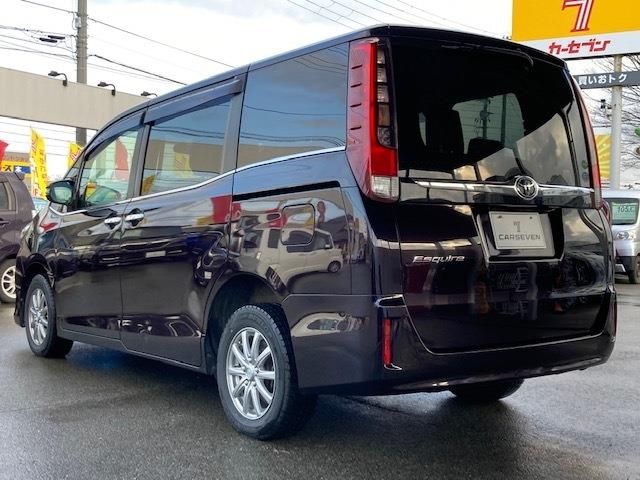 Toyota ESQUIRE 2015-05 9743-6