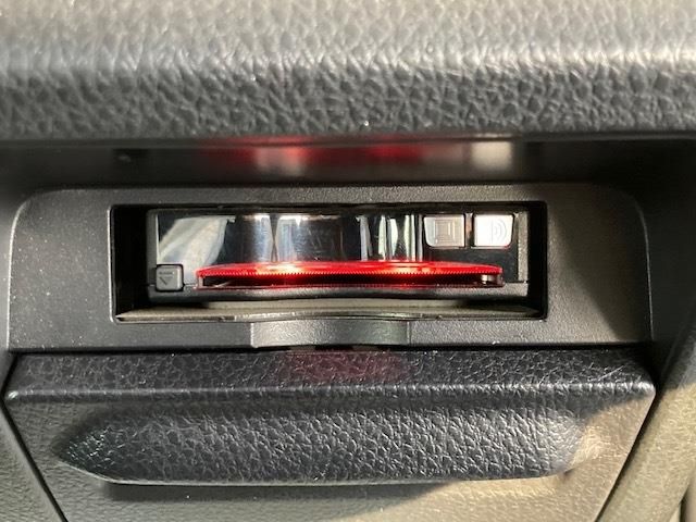 Toyota ESQUIRE 2015-05 9743-15