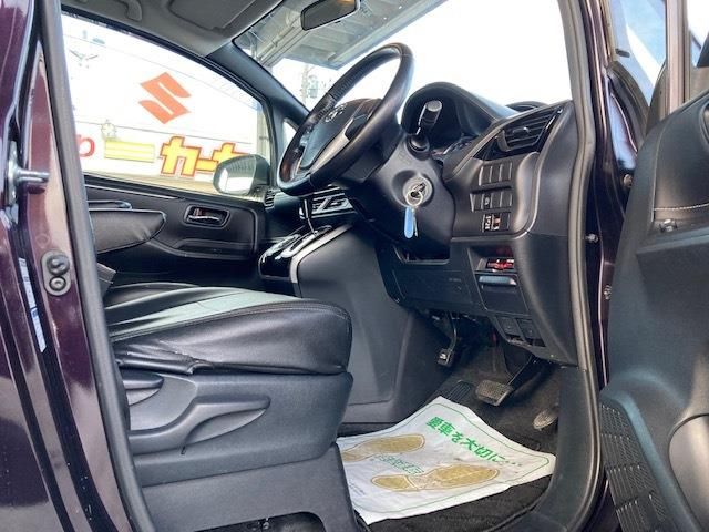 Toyota ESQUIRE 2015-05 9743-10