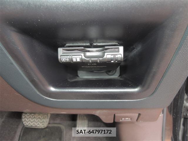 Toyota SPADE 2013-05 375583-22