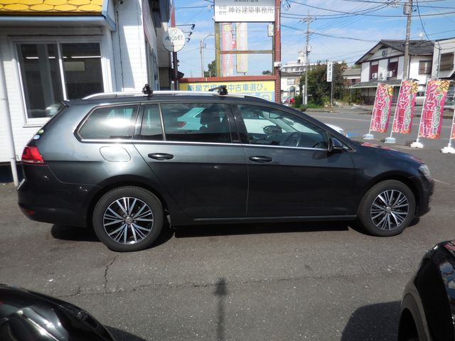 VolksWagen GOLF VARIANT 2016-07 15869-3