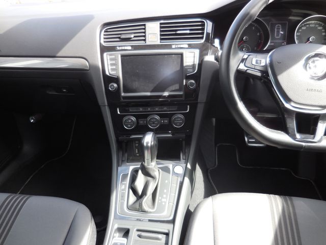 VolksWagen GOLF VARIANT 2016-07 15869-15