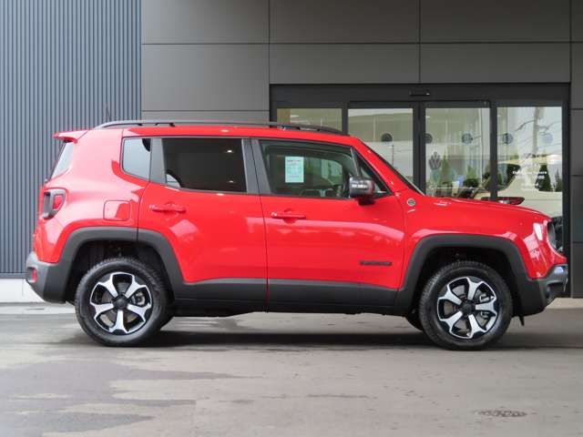 Jeep RENEGADE 2022-09 27945-5