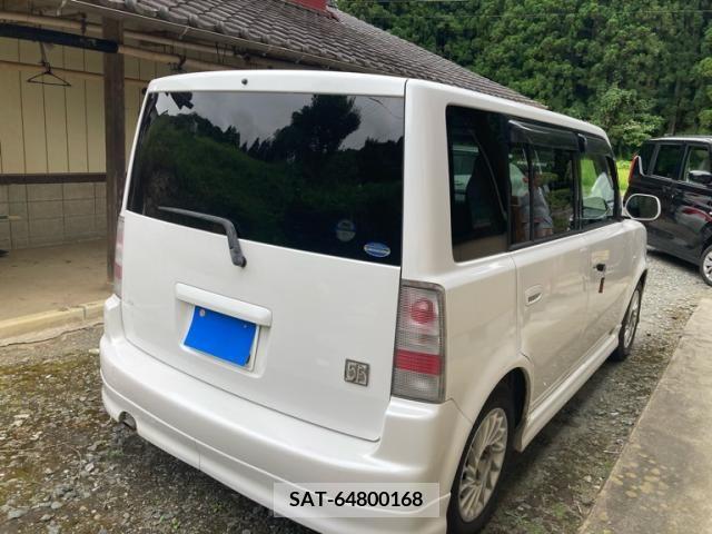 Toyota BB 2003-07 389518-2
