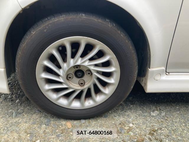 Toyota BB 2003-07 389518-8
