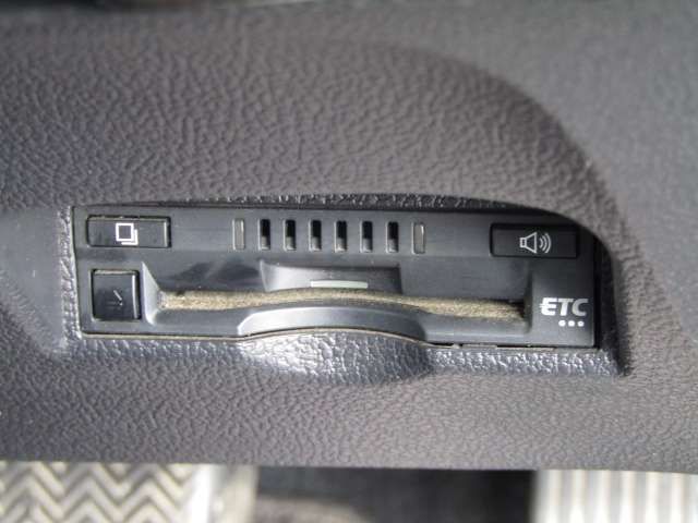 Toyota PRIUS PHV 2017-09 11337-6