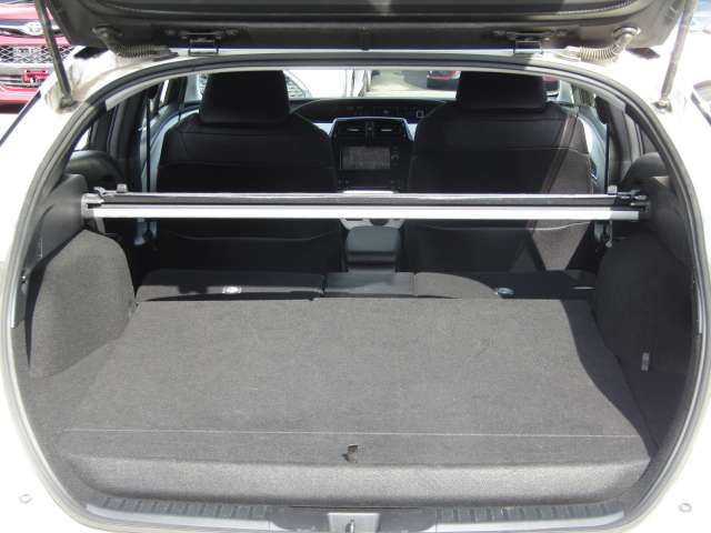 Toyota PRIUS PHV 2017-09 11337-14