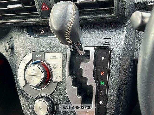 Toyota SIENTA 2015-11 314423-19