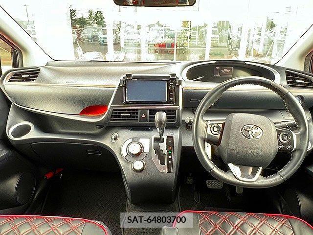 Toyota SIENTA 2015-11 314423-1
