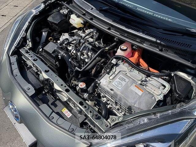 Toyota AQUA 2019-03 215783-17