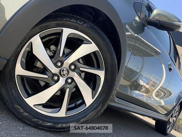 Toyota AQUA 2019-03 215783-18