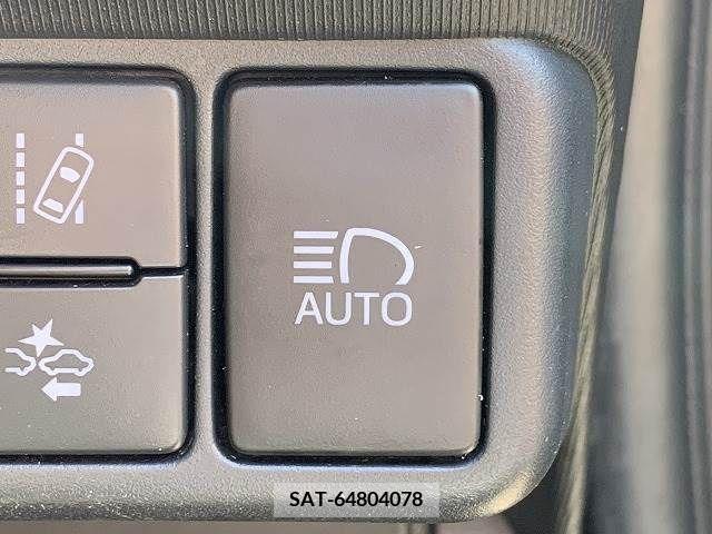 Toyota AQUA 2019-03 215783-4