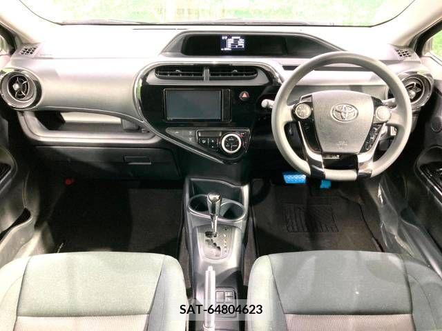 Toyota AQUA 2018-12 217326-1