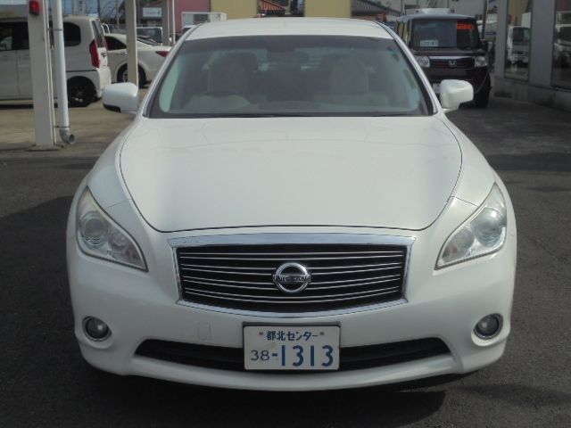 Nissan FUGA 2012-03 753-4