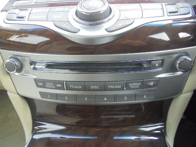 Nissan FUGA 2012-03 753-22