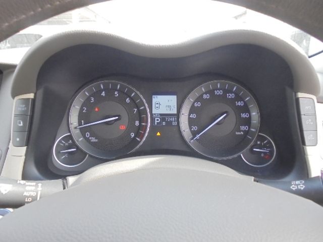 Nissan FUGA 2012-03 753-13