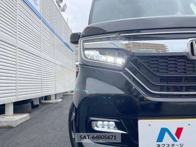 Honda N BOX CUSTOM 2017-11 306939-12