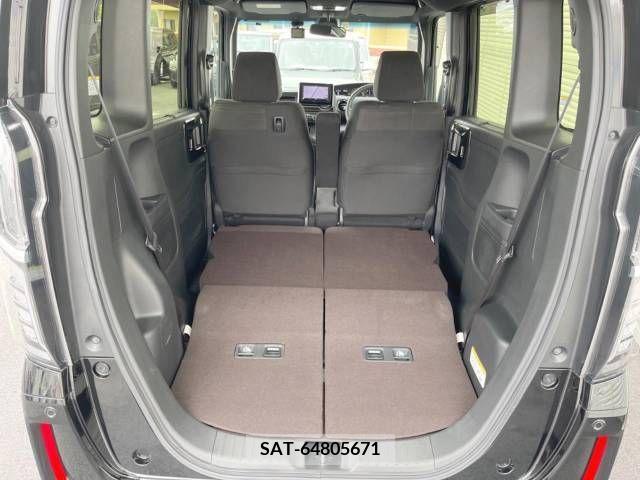 Honda N BOX CUSTOM 2017-11 306939-11